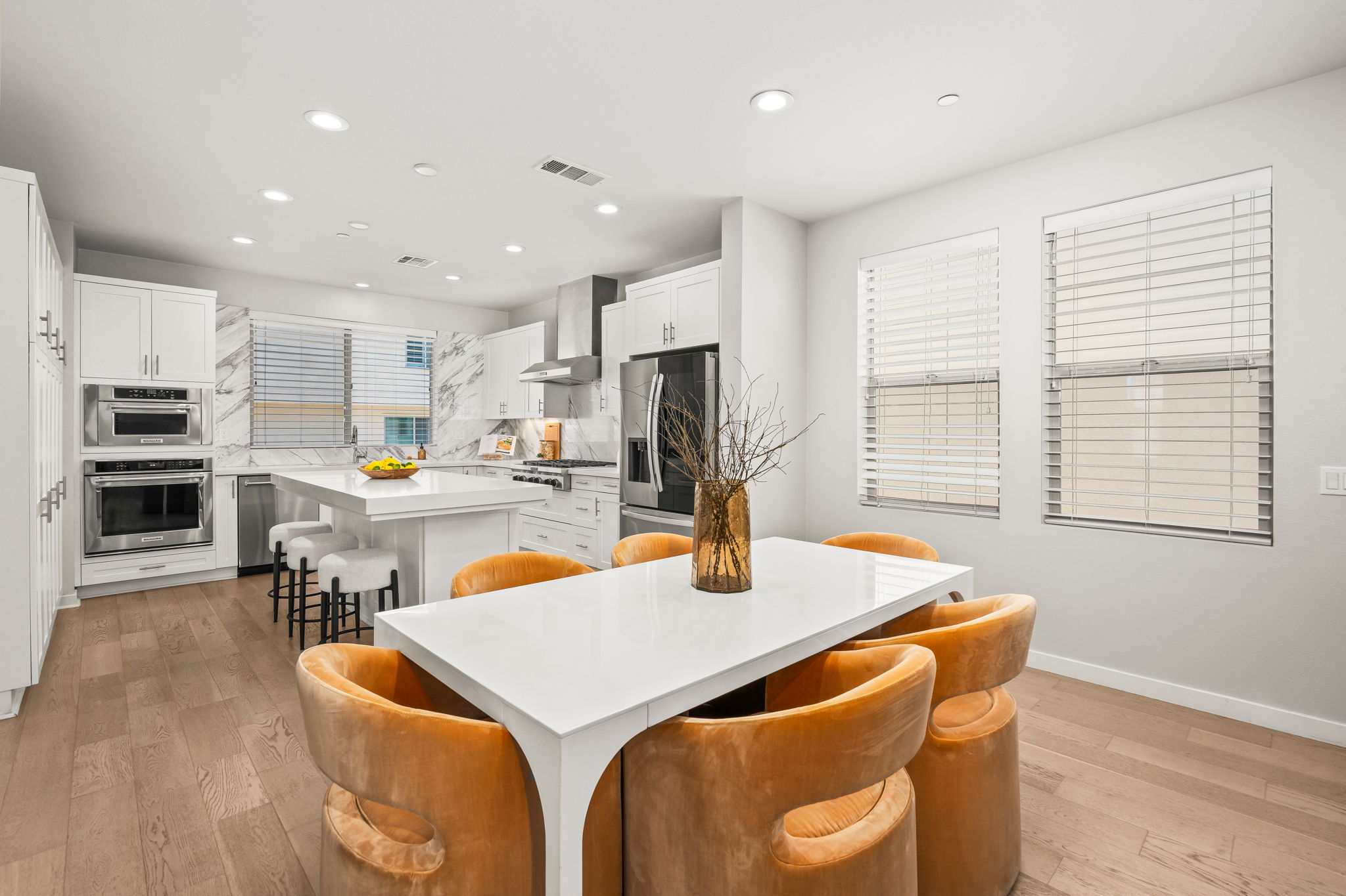 16205 Macy Ln-16