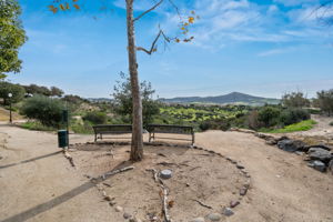 Del Sur Stock Amenities-5