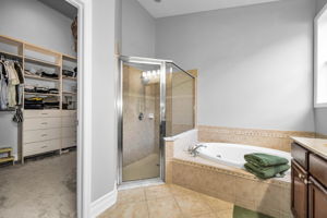 Primary Bathroom 1b