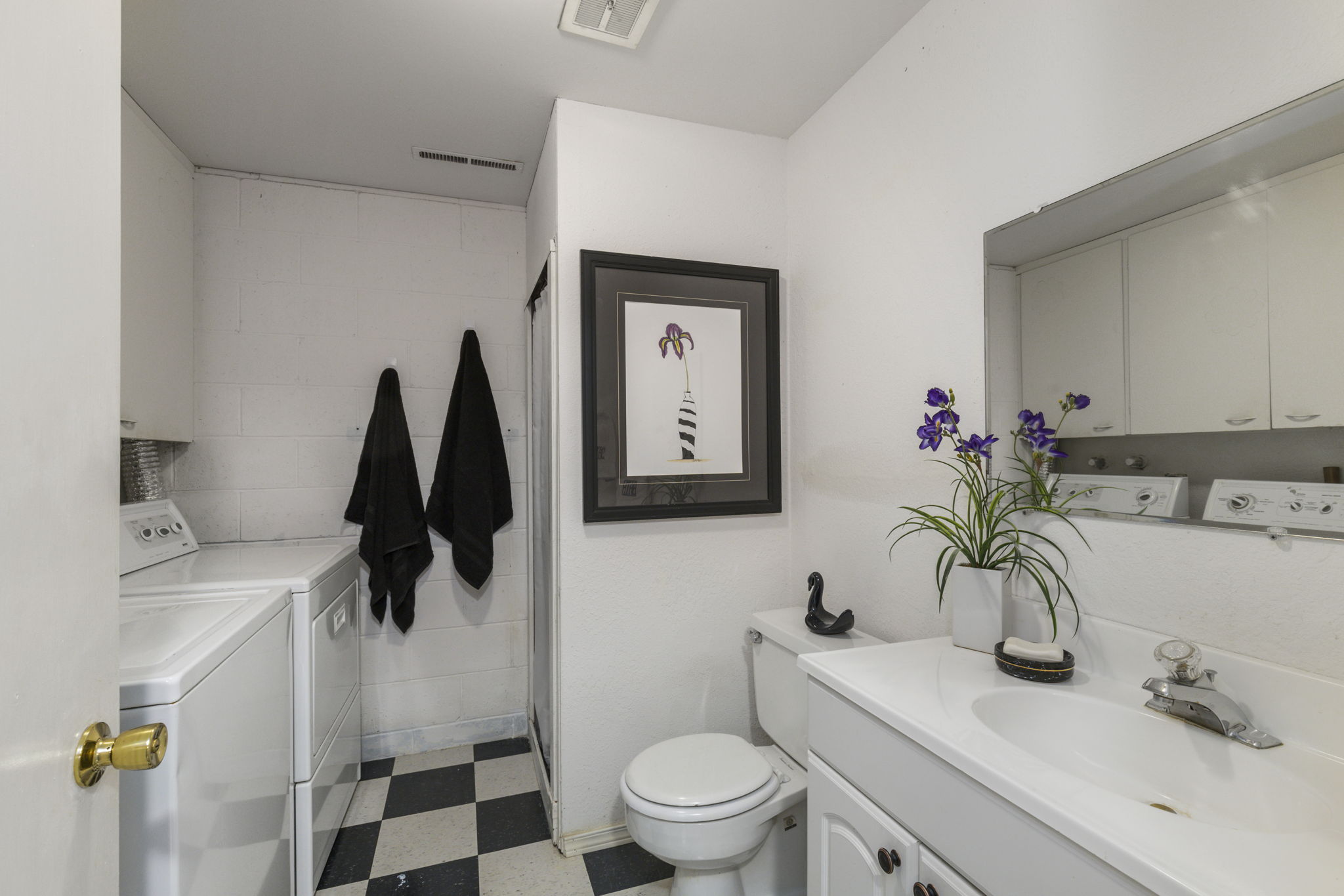  Photo 41