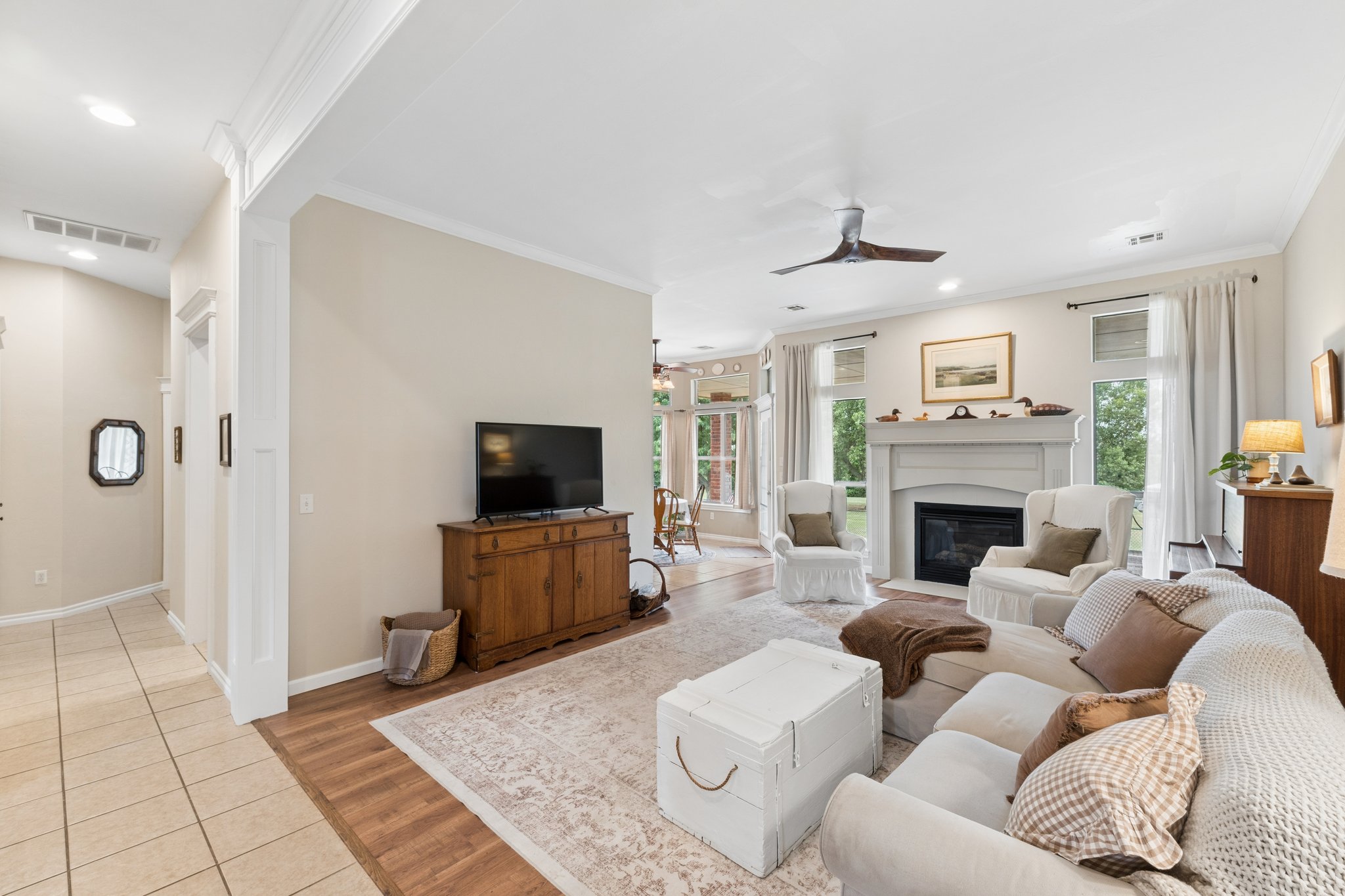 1621 4 Lakes Dr_013.jpg
