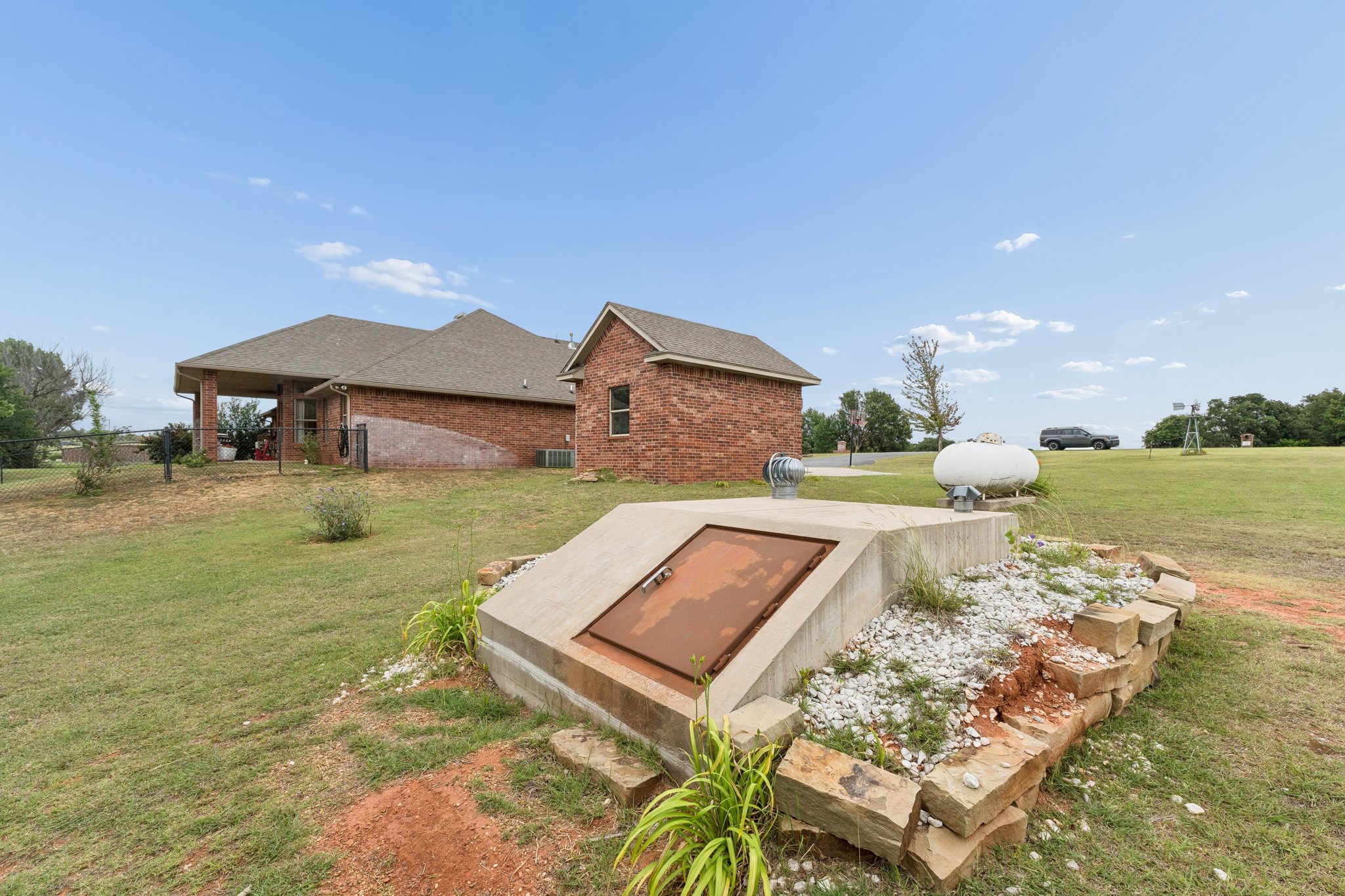 1621 4 Lakes Dr_048.jpg