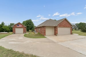 1621 4 Lakes Dr_005.jpg