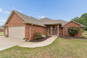 1621 4 Lakes Dr_006.jpg