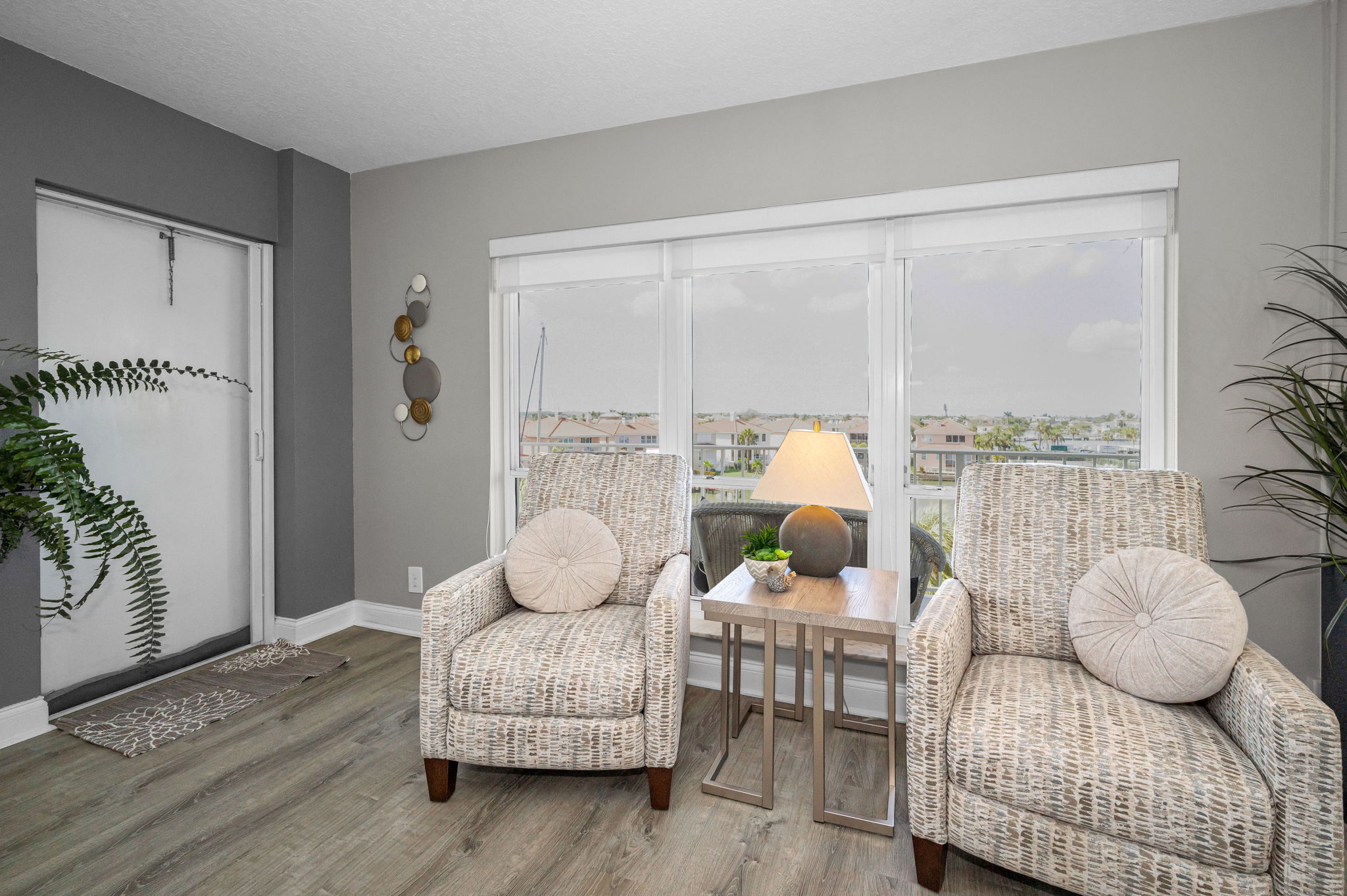 Living Room2