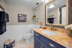 Bathroom2