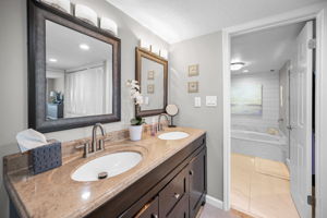 Master Bathroom1a