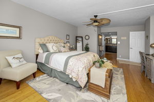 Master Bedroom1d