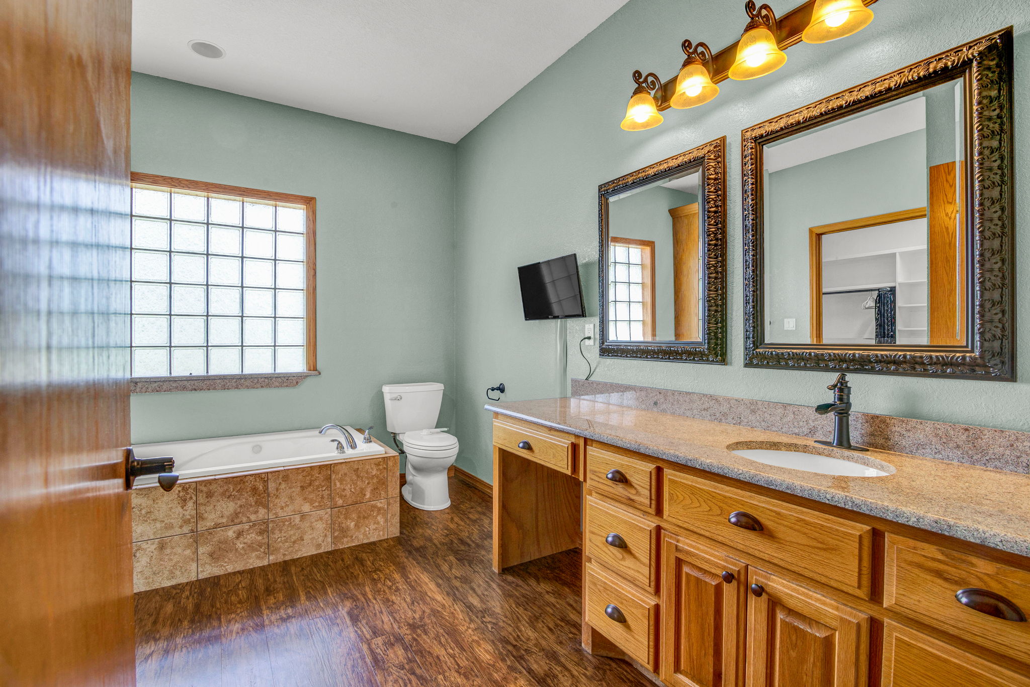 Master Bedroom Ensuite