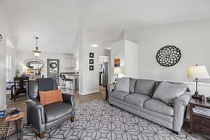 8369 - 1621 SW 36th St_003.jpg