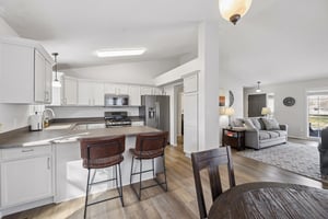 8369 - 1621 SW 36th St_006.jpg