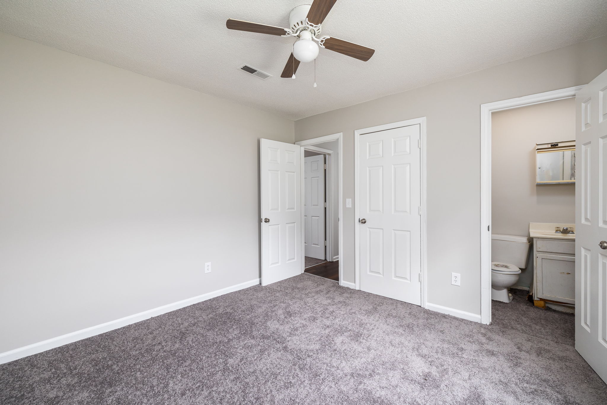 1621 Upland Dr-14