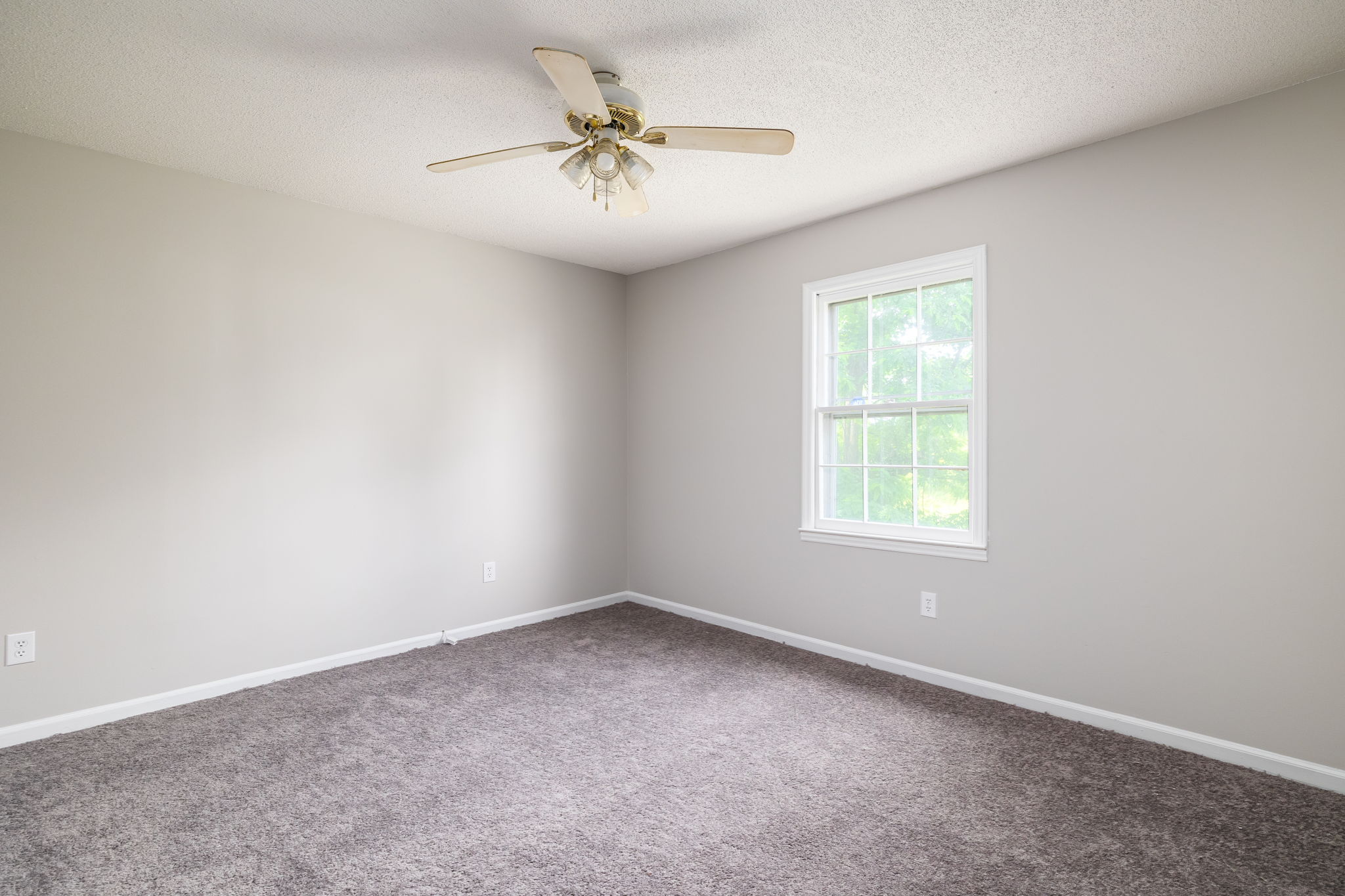 1621 Upland Dr-16