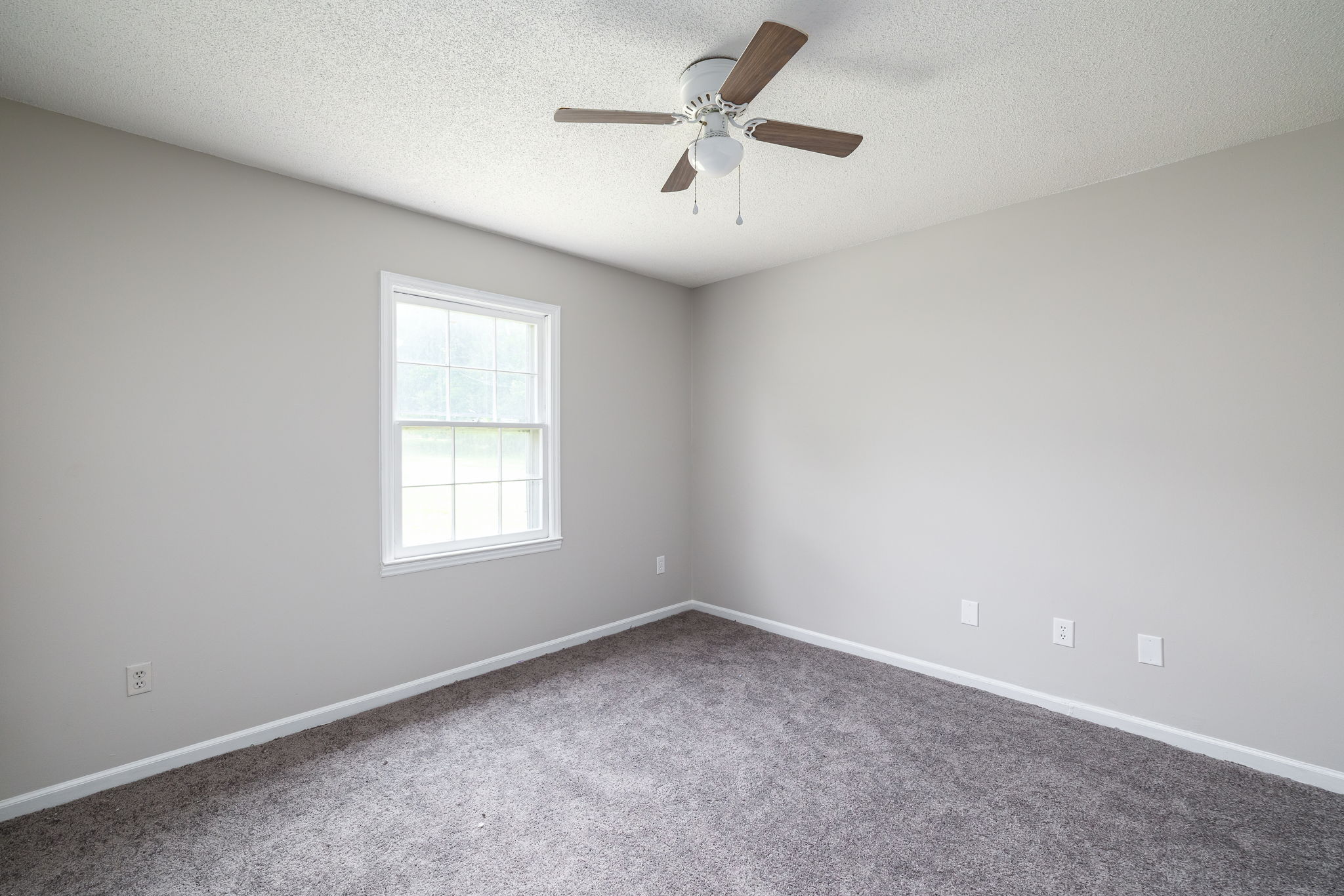 1621 Upland Dr-13