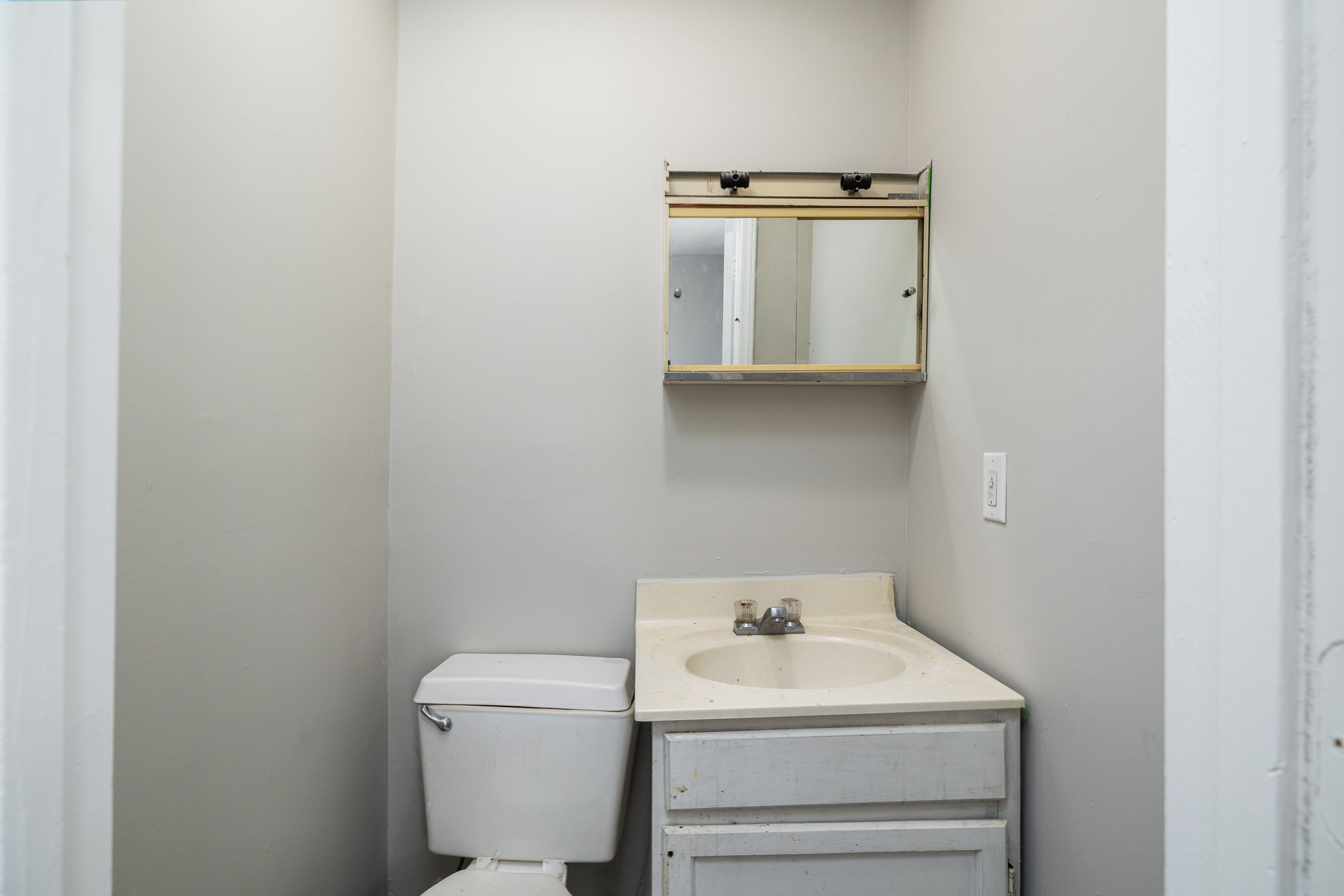 1621 Upland Dr-15