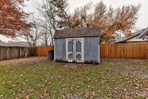  Photo 49