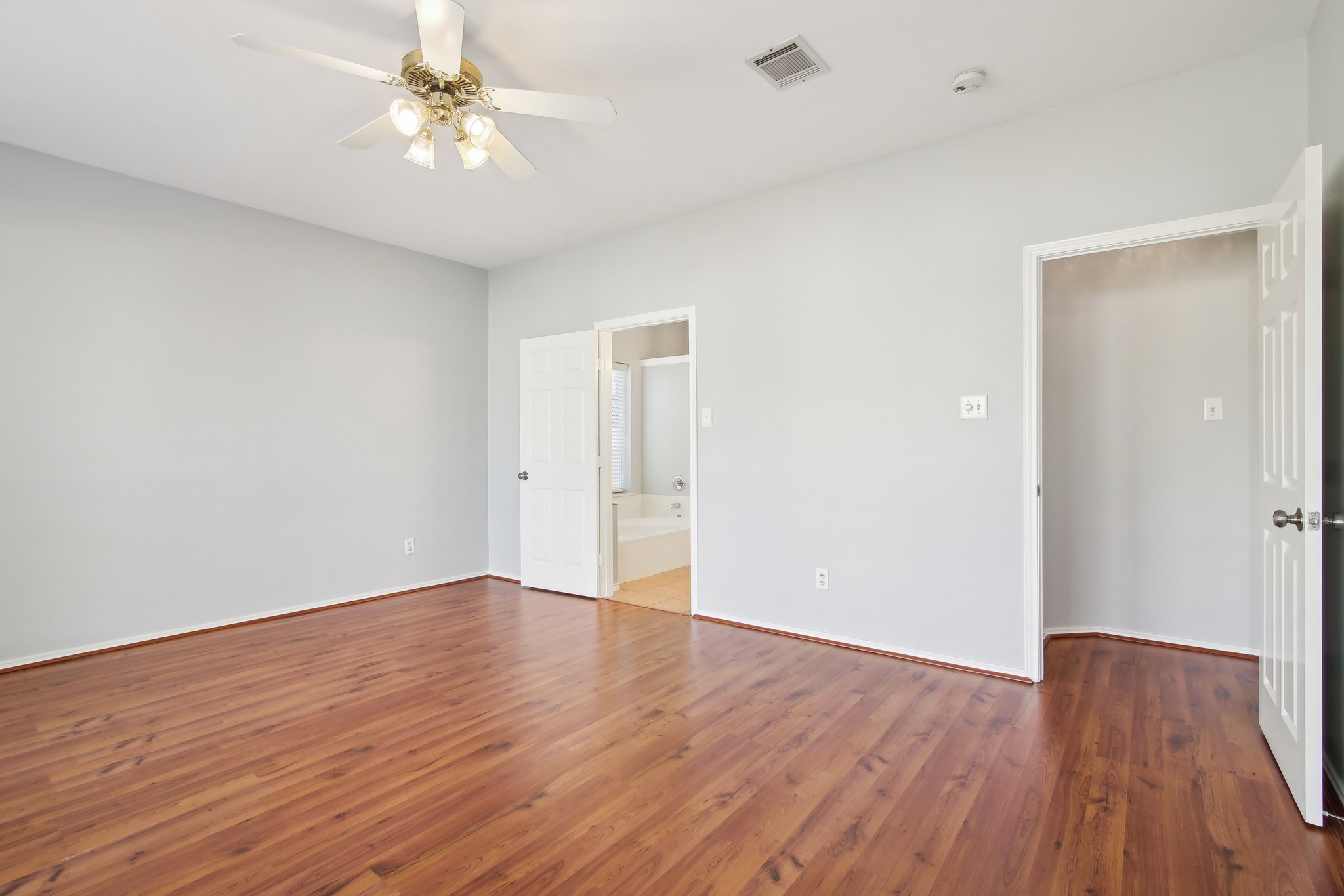 Broken Timber Cir-023.jpg