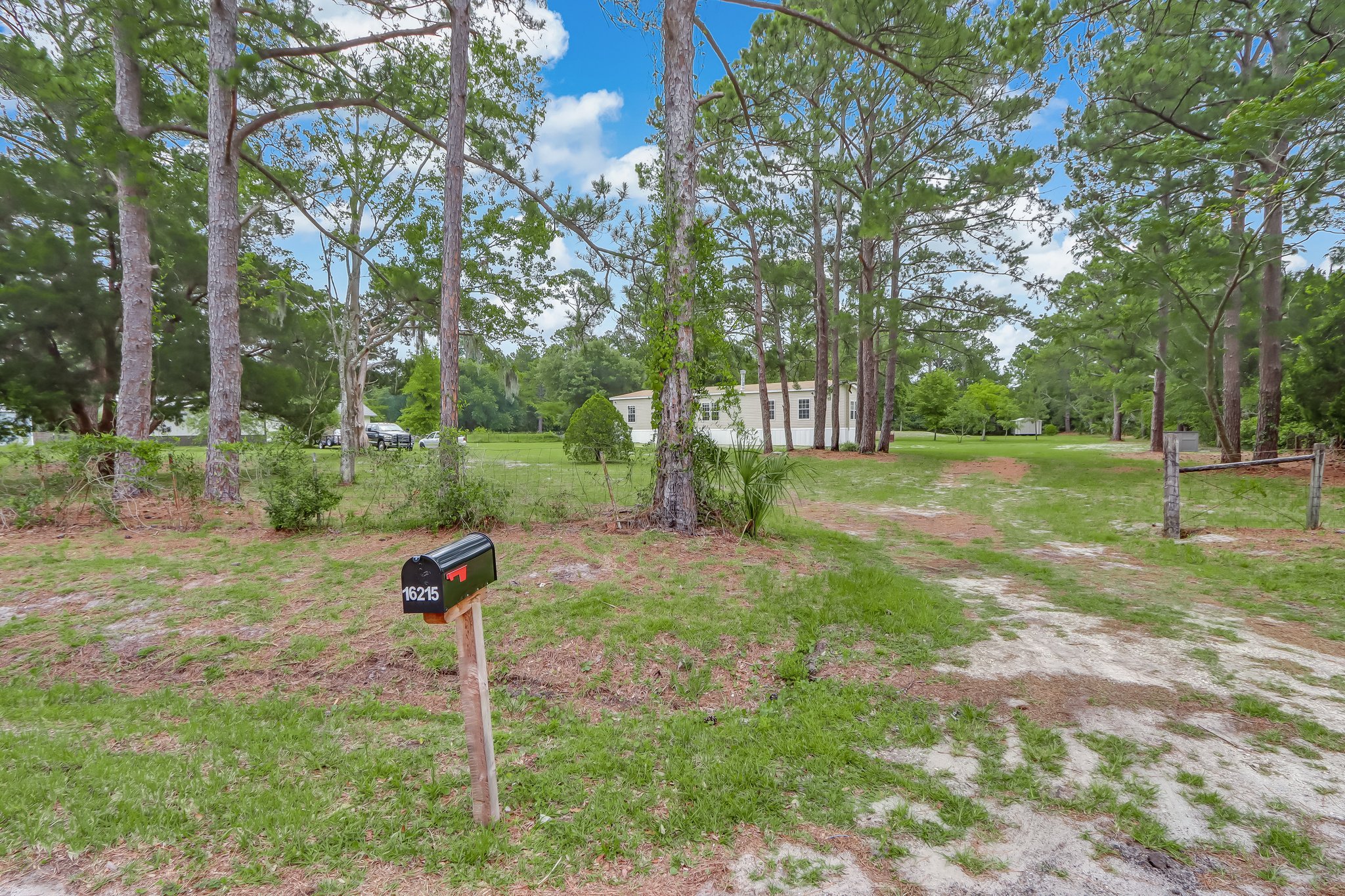 Welcome to 16215 Shark Rd W