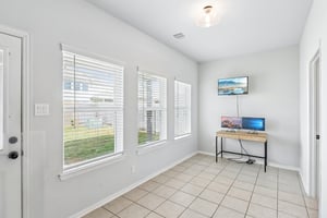 Centennial Light Dr-S0110-019.jpg