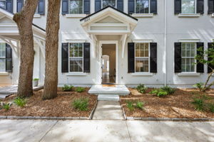 Front Entry Detail