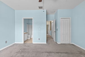  Photo 35
