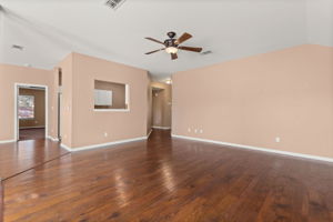 1623 Anna Lee Dr, New Braunfels, TX 78130, USA Photo 2