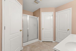 1623 Anna Lee Dr, New Braunfels, TX 78130, USA Photo 15