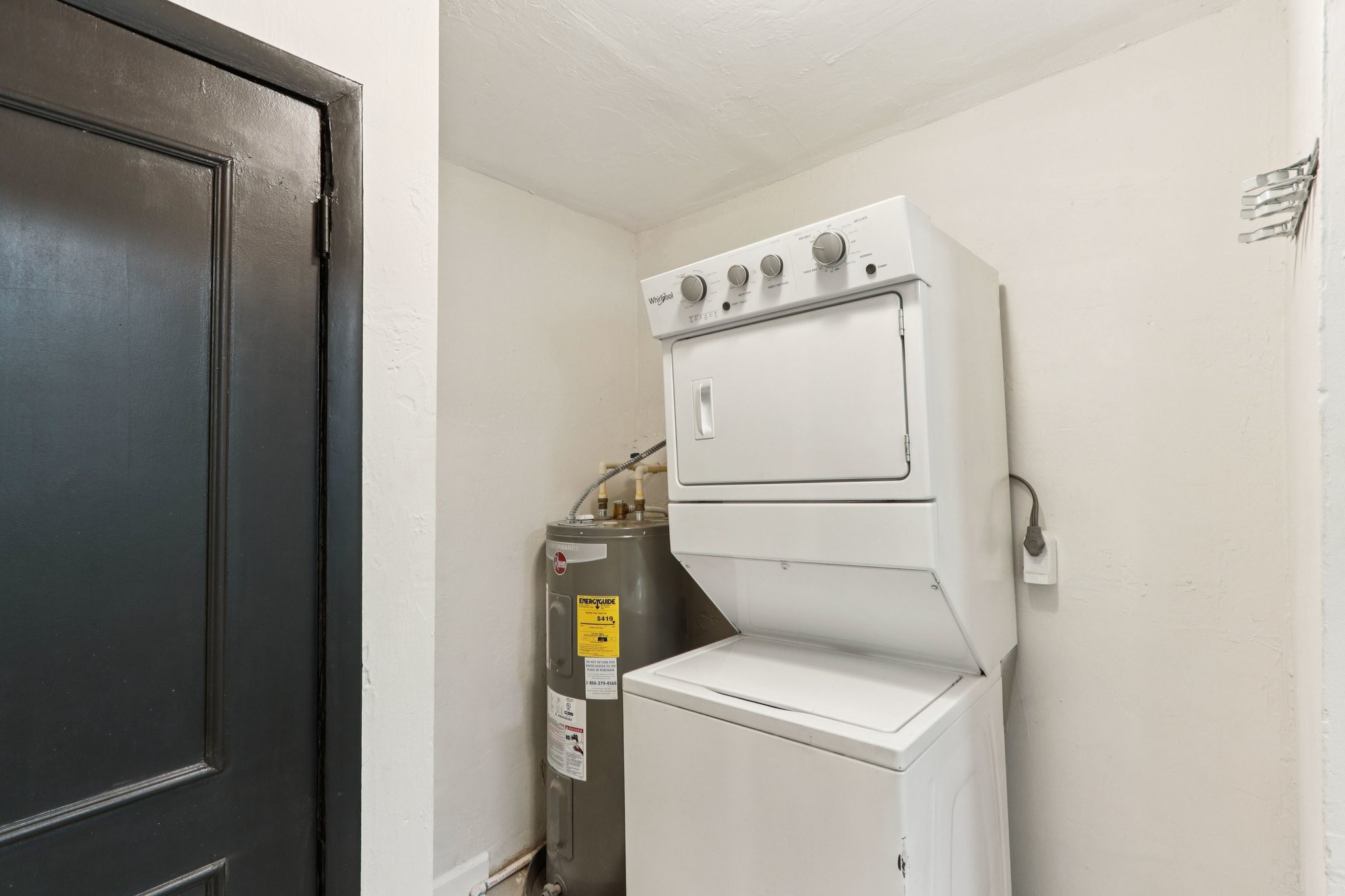 NE 16th Way-S0409-015.jpg