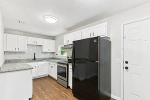 NE 16th Way-S0409-010.jpg