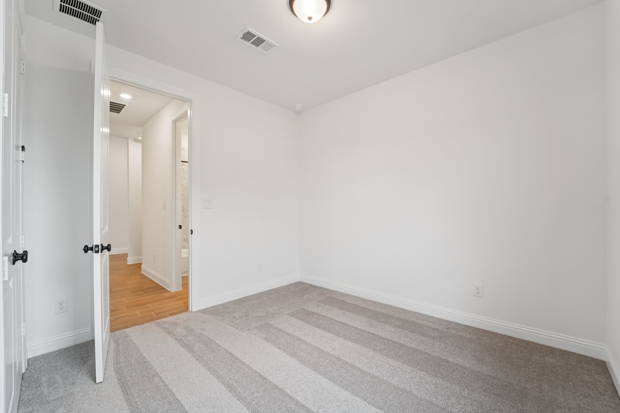 Sheridan River Trl-S1902-027.jpg