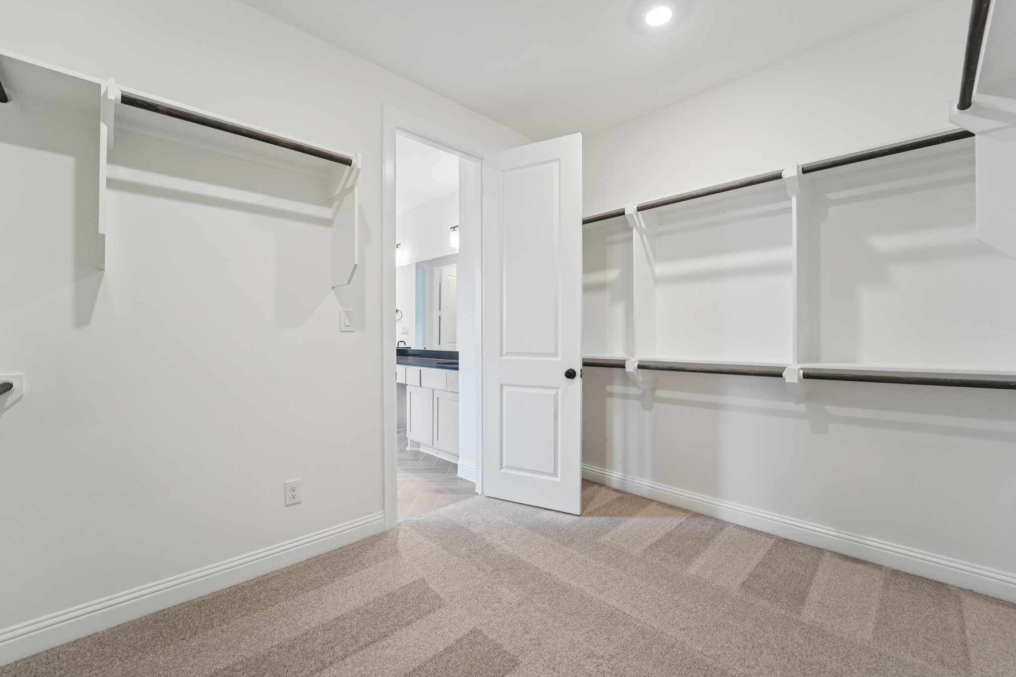 Sheridan River Trl-S1902-039.jpg