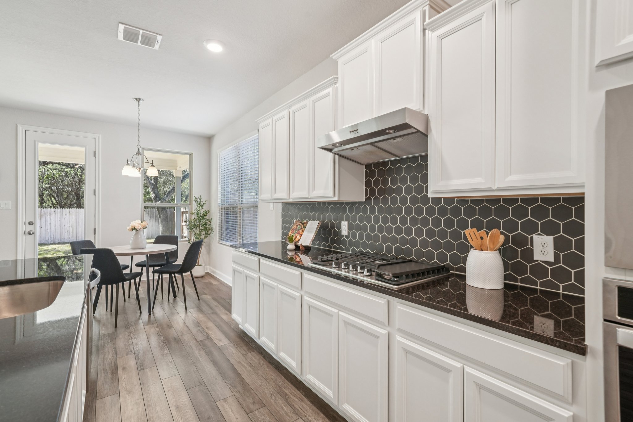 Athens Cpe-S2103-012.jpg