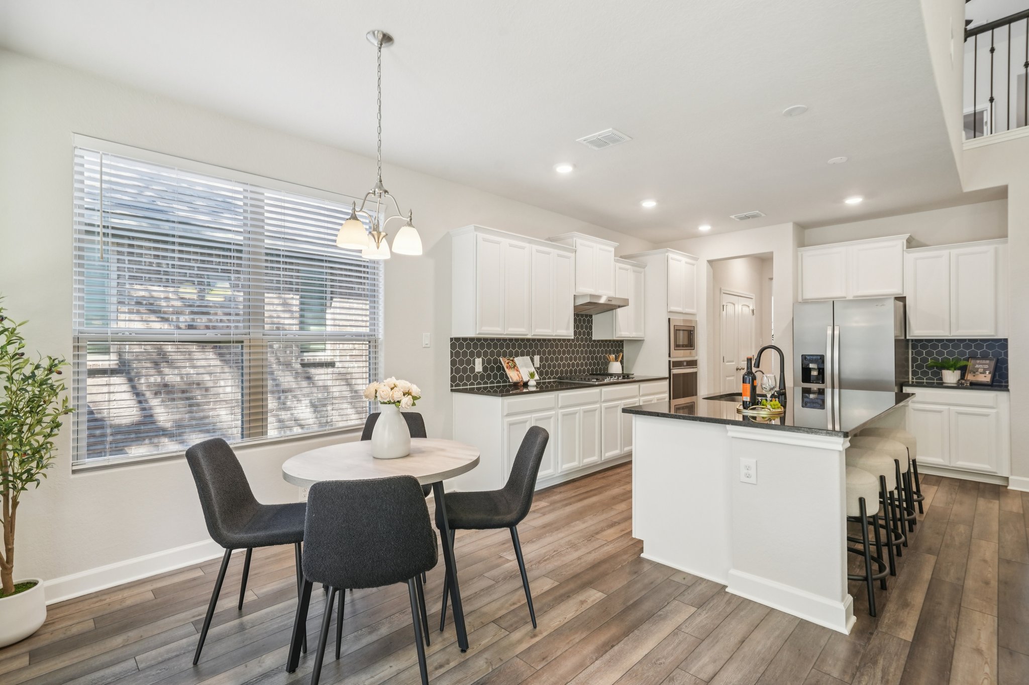 Athens Cpe-S2103-017.jpg