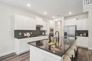 Athens Cpe-S2103-015.jpg