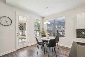 Athens Cpe-S2103-016.jpg