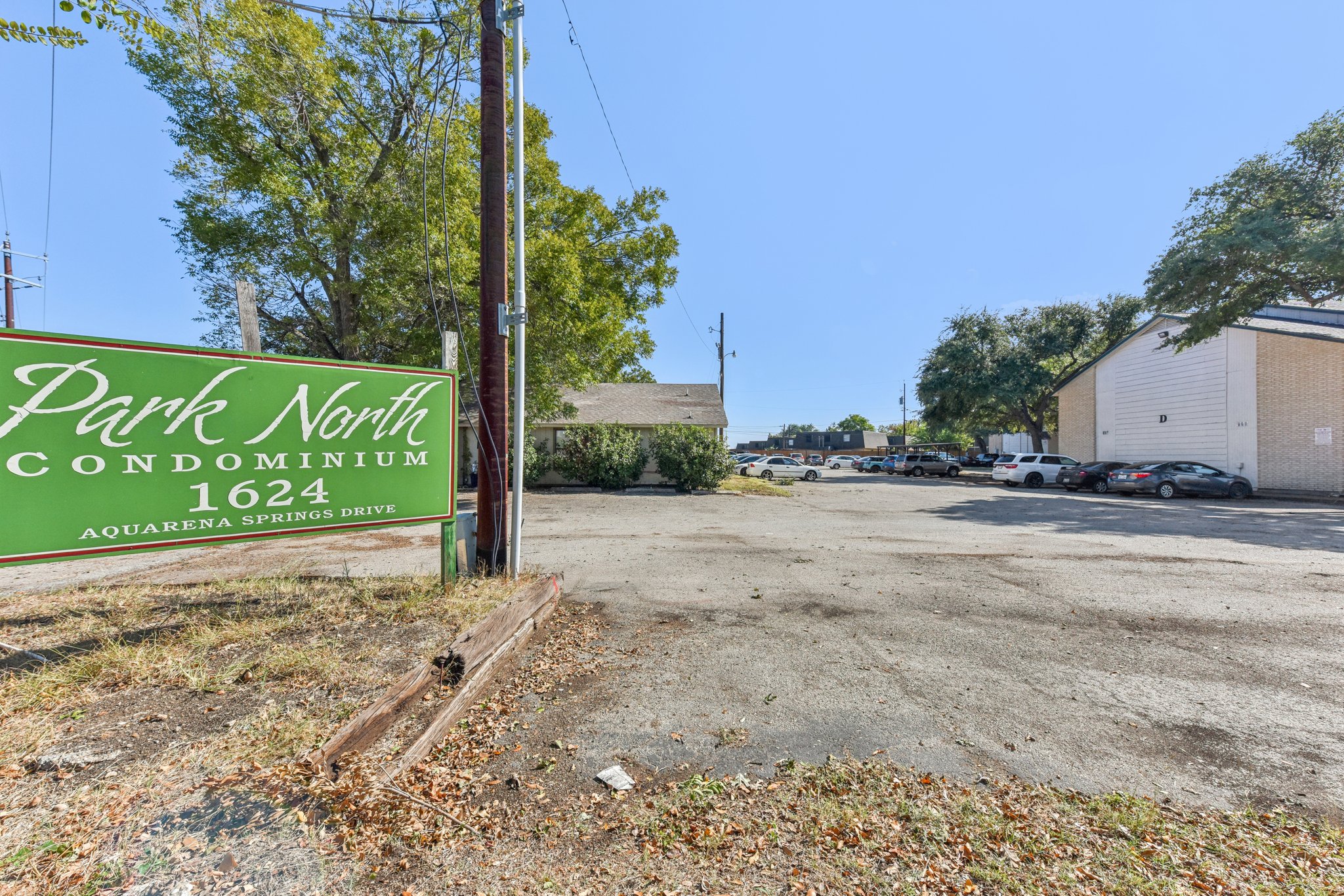 Aquarena Springs Dr B111-S2710-034.jpg