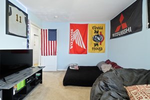  Photo 35