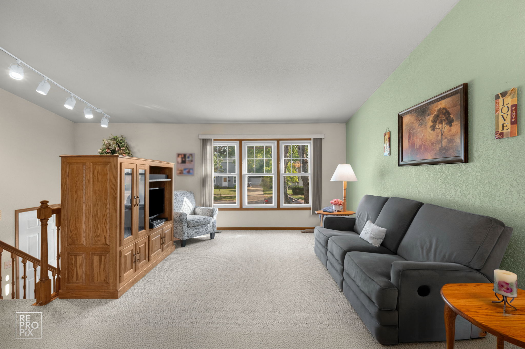 1624 Estes Ave, Des Plaines, IL 60018_002