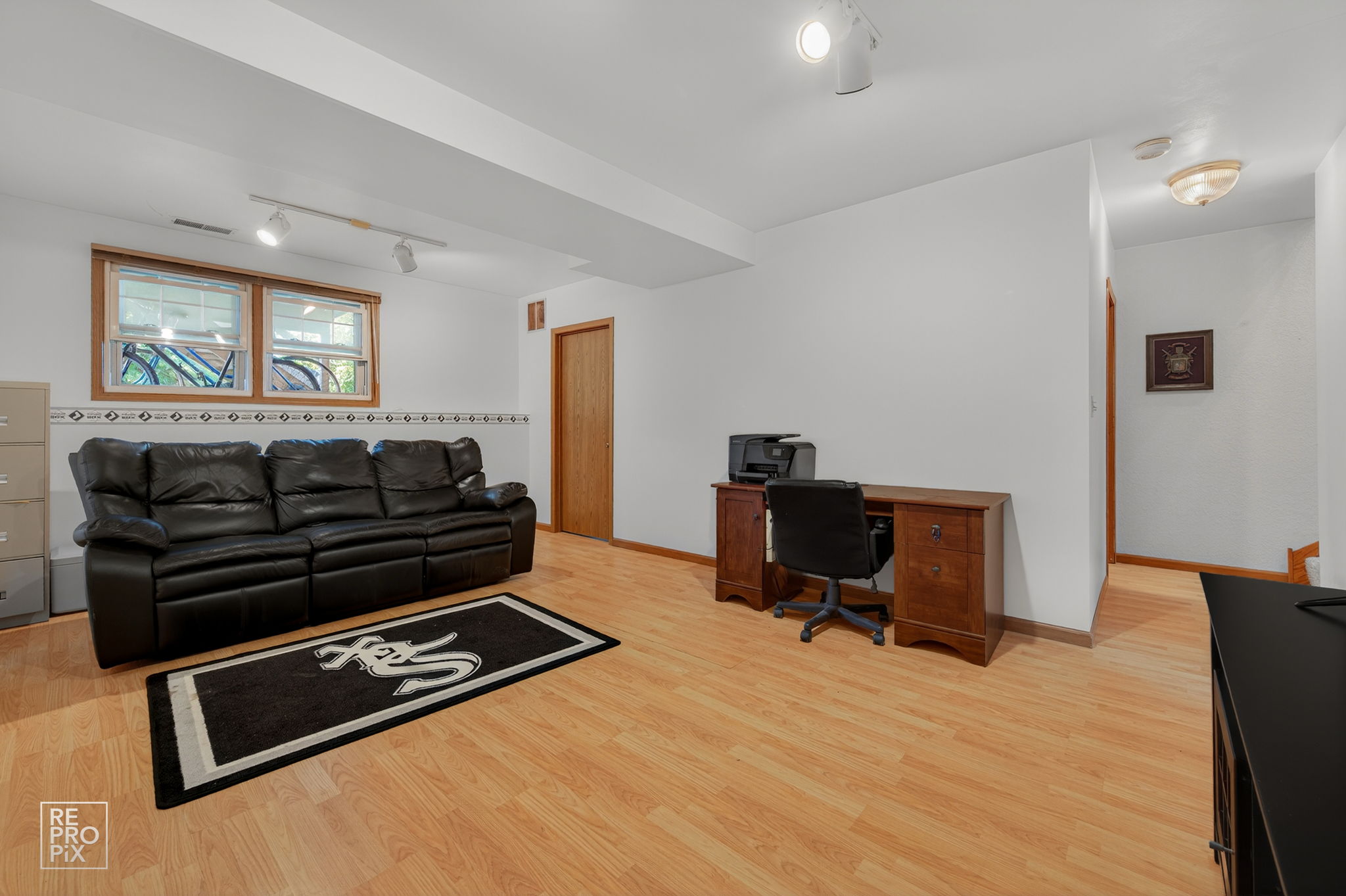 1624 Estes Ave, Des Plaines, IL 60018_013