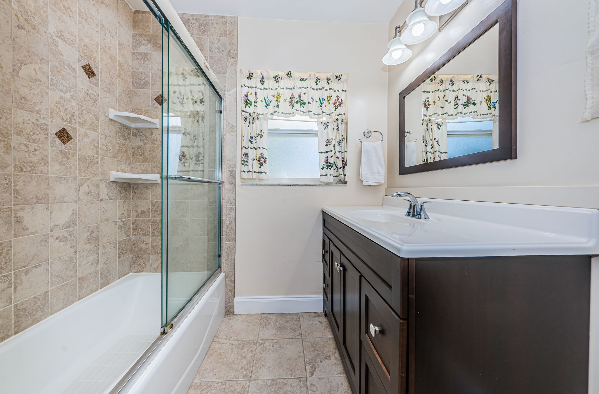 Bathroom2a