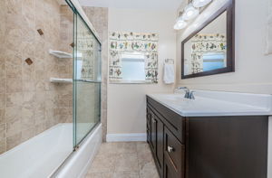Bathroom2a