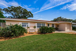 Front Exterior3