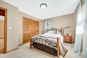  Photo 23