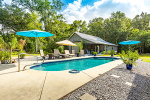 3  Exterior (3 of 11)