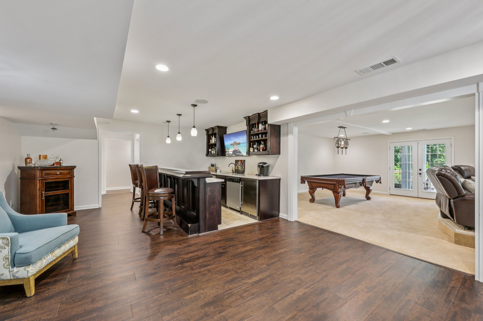 Cheshire Ct NW-L2907-054.jpg