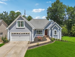 Cheshire Ct NW-L2907-001.jpg