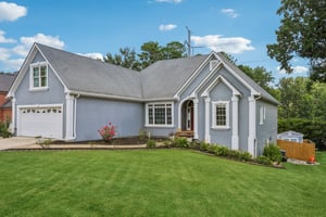 Cheshire Ct NW-L2907-005.jpg