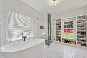 Cheshire Ct NW-L2907-039.jpg