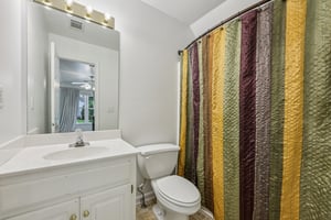 Cheshire Ct NW-L2907-046.jpg