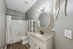 Cheshire Ct NW-L2907-063.jpg